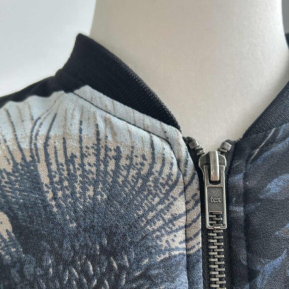 Vero Moda Black-Grey Floral Crepe Lined Bomber Jacket with Rib-Knit Trims – EU M - Picture 3 of 11